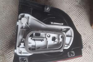 Polo IV 9n3 fari posteriori nuovi (cinesi)