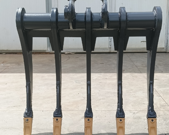 Benne escavatore e miniescavatore