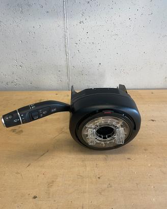 Devioluci Mercedes classeB leva frecce tergi