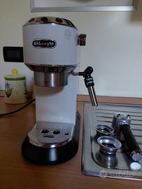 Macchina da caffè  De' Longhi Dedica Style avorio