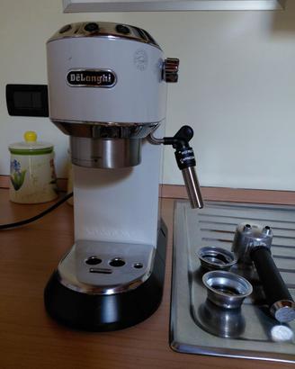 Macchina da caffè  De' Longhi Dedica Style avorio