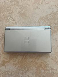 Nintendo DS Lite Argento + Guitar Hero On Tour