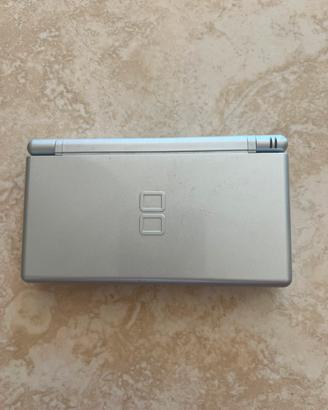 Nintendo DS Lite Argento + Guitar Hero On Tour