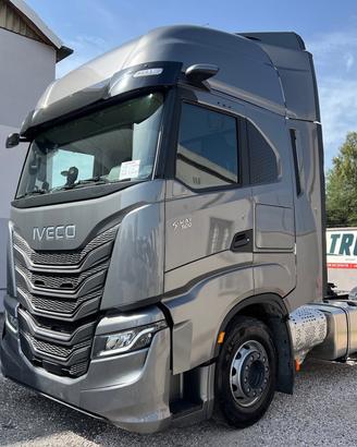 Iveco S-Way 500, km 0, clima, retarder, versione a