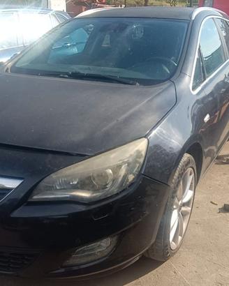 RICAMBI OPEL ASTRA J SW CIL. 2.0 ANNO 2011
