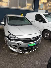 Opel Astra 1.5 Cdti 122 CV Sports Tourer Motore da
