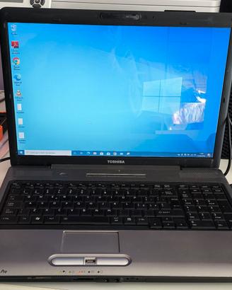 TOSHIBA Satelitte Pro P300 con due dischi interni