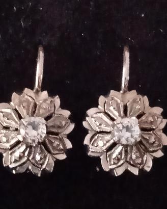 Orecchini vintage in oro bianco 18k 