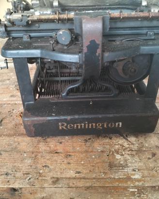 Macchina da scrivere Remington