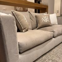 Divani Flexform modello Magnum