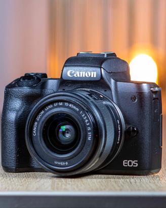 Canon M50 + Obiettivo EF-M 15-45mm IS STM