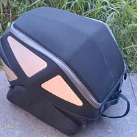 Borsa da sella passeggero espandibile universale.