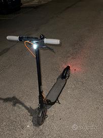 Monopattino Elettrico Segway Ninebot