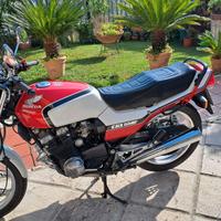 Honda cbx 550 f