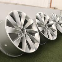 Cerchi in lega Volkswagen Passat CC Scirocco 18