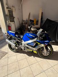 Suzuki GSX R 600