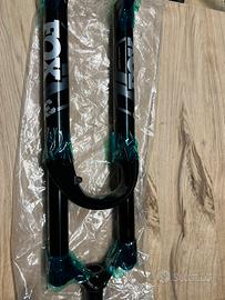 Forcella fox 38 performance grip 160.  2025