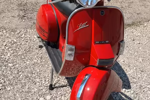 Vespa lml 125 4 tempi bella !