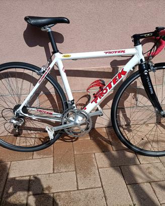 Bicicletta da corsa protek forcella in carbonio