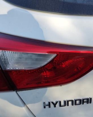 Fanale post. sx int. HYUNDAI I30 del 2015