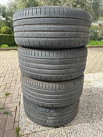 Pneumatici 235/35 R19 TOYO