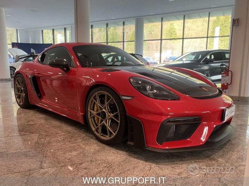 PORSCHE 718