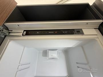Frigorifero combinato, congelatore,  MIELE