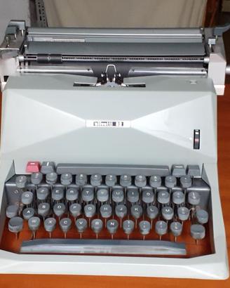 Antica macchina da scrivere