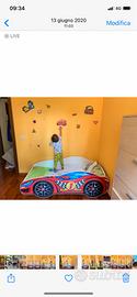 Letto a forma di macchina cars