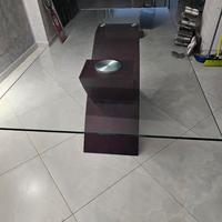 Tavolo in legno e vetro 