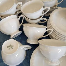 Servizio da caffe' da 12 tazze con piattino Rosent