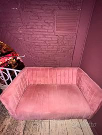 Divano e poltrone velluto rosa