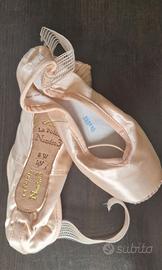 Scarpe di danza, mezze e punte