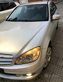 MERCEDES Classe C (W/S204) - 2009