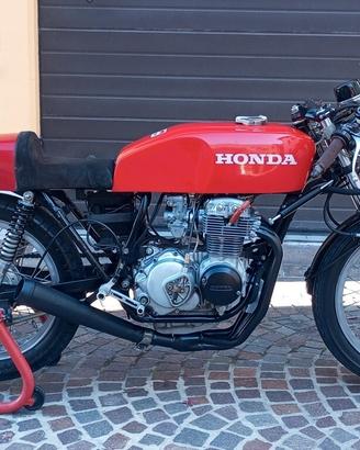 Honda CB 400 Four