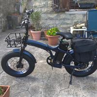 PROTOTIPO E-BIKE 150 KM AUTONOMIA PIEGHEVOLE