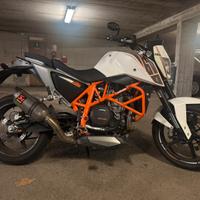 Ktm Duke 690