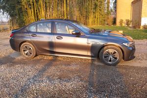 BMW 318D Ibrida 
