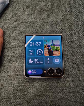 SAMSUNG Z FLIP 7 512