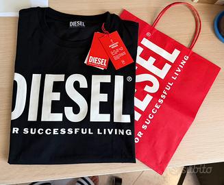 Thisrt con stampa Diesel