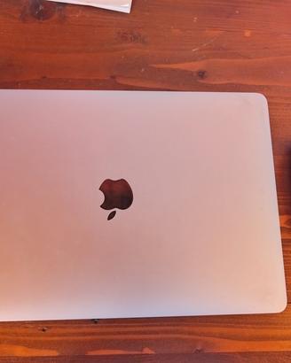 MacBook air M1 2023