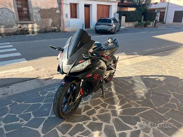 Aprilia rs4 125