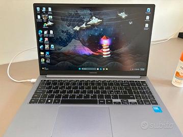 Samsung Galaxy Book i7 16gb RAM