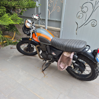 Moto mash scrambler 400
