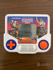 Gioco portatile " AMERICAN GLADIATORS"