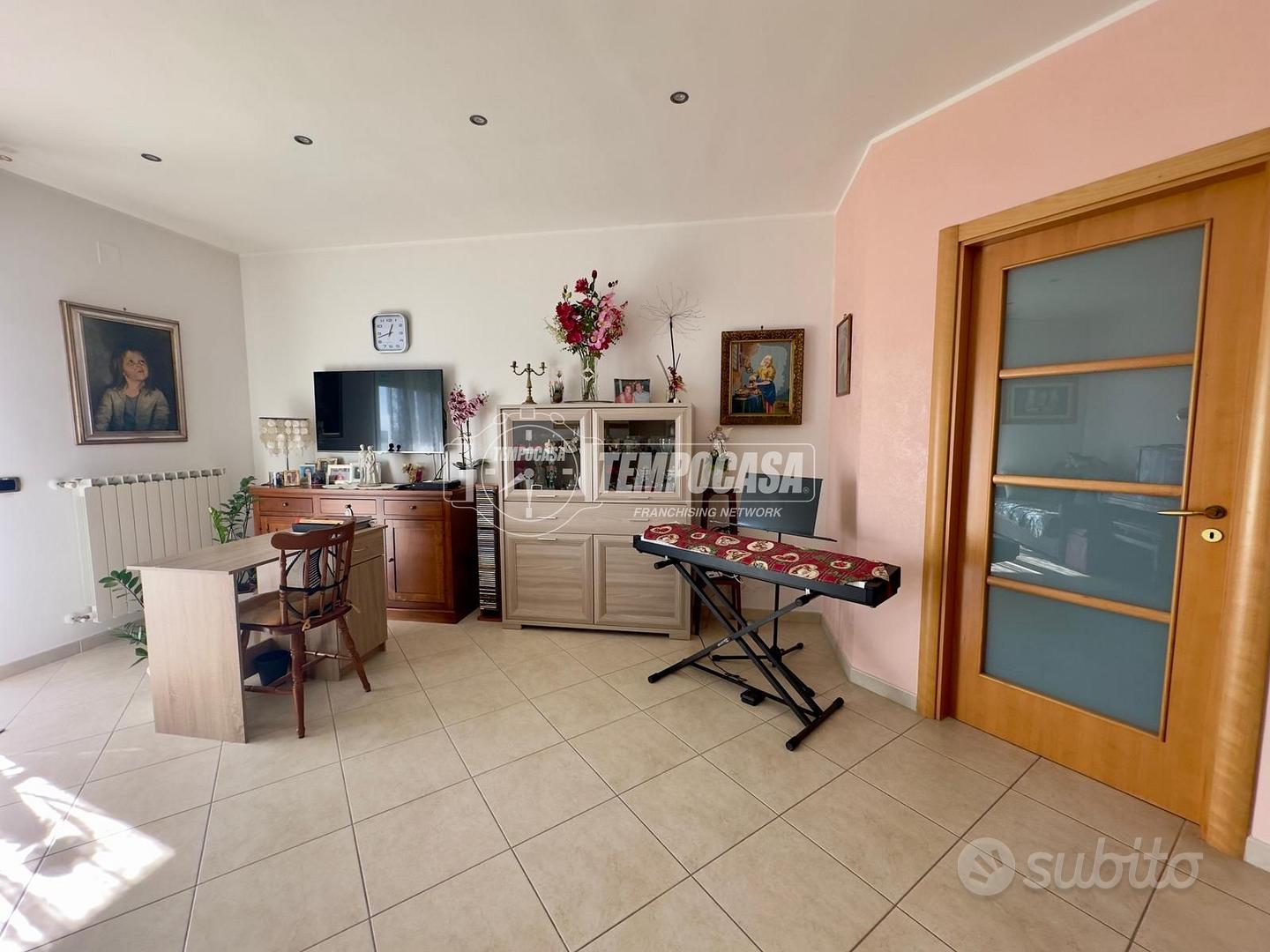 Apartment in Valenzano - Altro