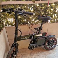 Bici elettrica pieghevole