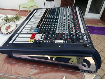 mixer audio saundcraft
