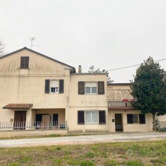 Casa singola con giardino, San Michele. N/244