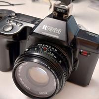 fotocamera reflex ricoh